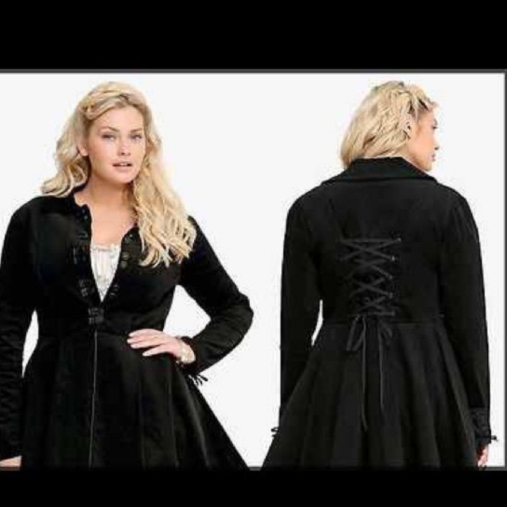 Torrid Cinderella coat size 1